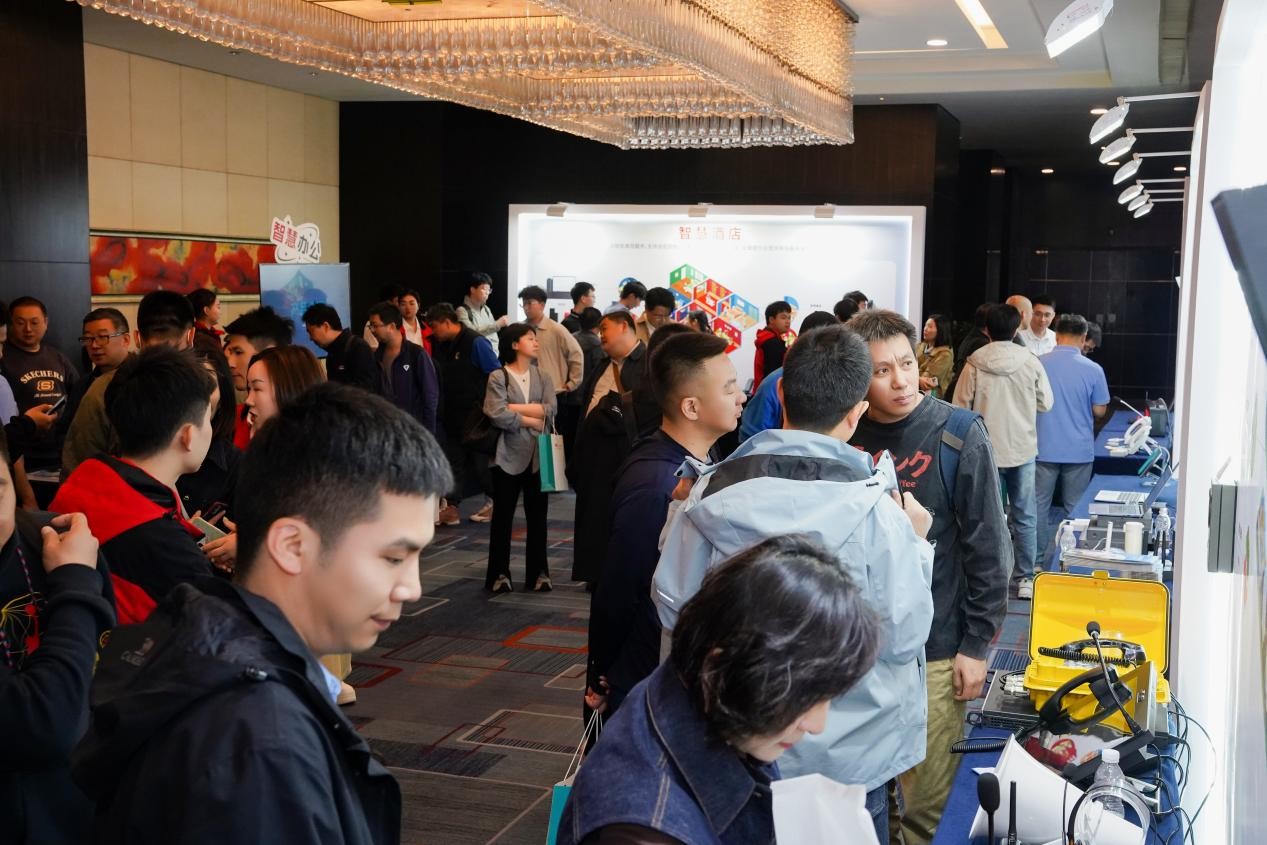 图片16.jpg 图片16.jpg